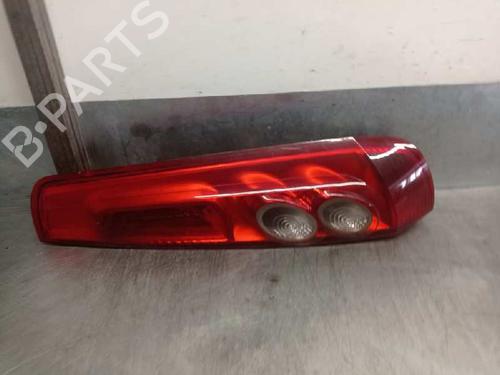 Used Right taillight FORD FIESTA V (JH_, JD_) [2001-2014]  8213373