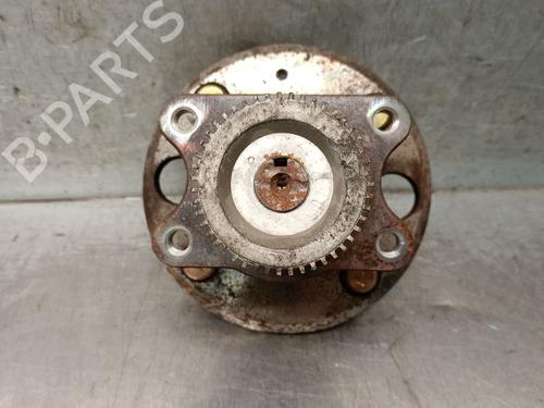 Used Right rear steering knuckle Right rear steering knuckle HYUNDAI SONATA IV (EF) 2.0 16V (131 hp) 33618975 33618975