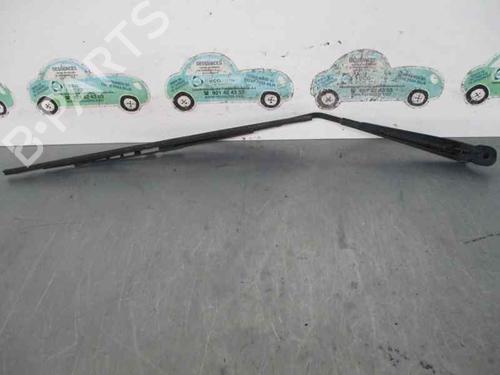 Used Rear windshield wiper arm MITSUBISHI CARISMA (DA_) 1.9 TD (DA4A) (90 hp) 4245364