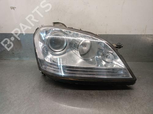 Used Right headlight MERCEDES-BENZ M-CLASS (W164) ML 320 CDI 4-matic (164.122) (224 hp) 24616143