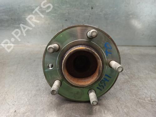 Used Right rear steering knuckle VOLVO V40 Hatchback (525) D2 (120 hp) 9975319