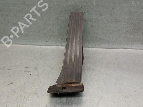 Pédale BMW X6 (E71, E72) xDrive 35 d (286 hp) 32091250