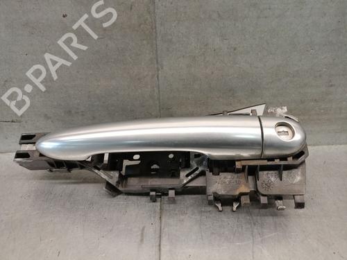 front-left-exterior-door-handle-renault-megane-ii-bm01_-cm01_-2001-2002-2003-2004-2005-2006-2007-2008-2009-2010-2011-2012-31757035 main image