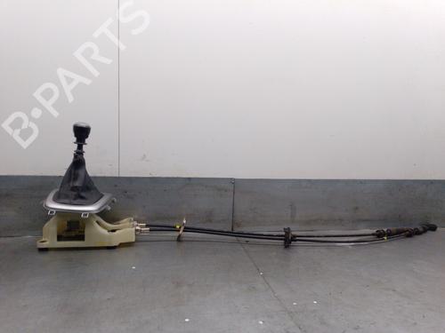 Used Gear lever HYUNDAI SANTA FÉ II (CM) 2.2 CRDi GLS (150 hp) 23208915
