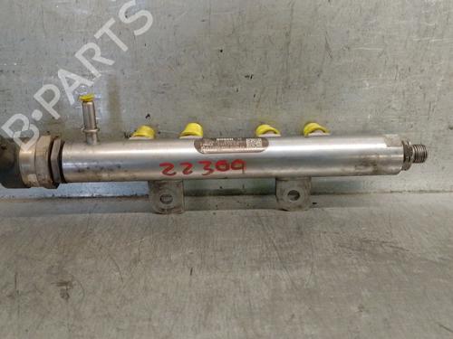 Used Injection rail Injection rail LAND ROVER RANGE ROVER SPORT I (L320) 3.0 D 4x4 (256 hp) 34187157 34187157