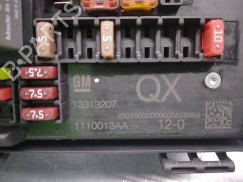 Fuse box OPEL ASTRA J (P10) 1.7 CDTI (68) | BP13882934E1 