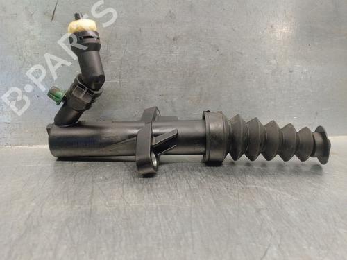Used Clutch slave cylinder PEUGEOT 508 I (8D_) 1.6 HDi (112 hp) 14331011
