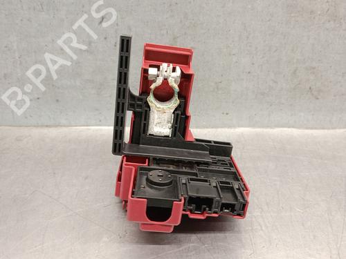 Used Fuse box TOYOTA YARIS CROSS (MXP_) 1.5 Hybrid All-wheel Drive (MXPJ15) (116 hp) 27556181