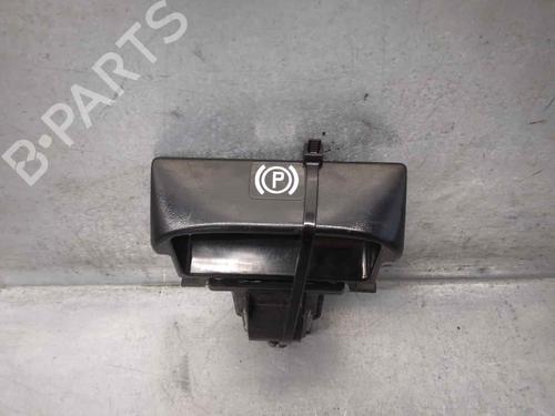 Parkbremsarm/handtak MERCEDES-BENZ M-CLASS (W163) ML 270 CDI (163.113) (163 hp) 18119462