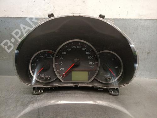 Used Instrument cluster Instrument cluster TOYOTA YARIS (_P13_) 1.4 D (NLP130_, NLP130) (90 hp) 40151756 40151756