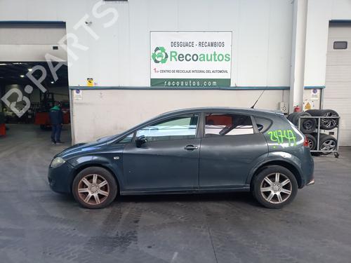 Used Parts SEAT LEON (1P1) 1.9 TDI (105 hp) 4436095