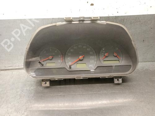 Used Instrument cluster Instrument cluster VOLVO V40 Estate (645) 1.9 DI (95 hp) 40544020 40544020