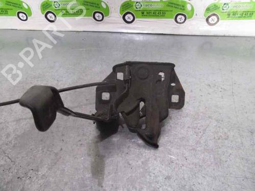 Used Hood lock CHRYSLER VOYAGER IV (RG, RS) 2.5 CRD (141 hp) 8790689