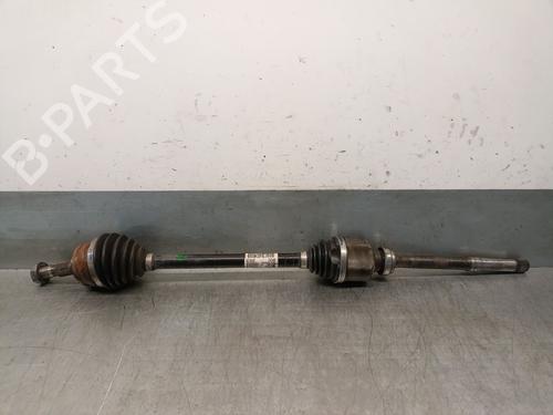 Used Right front driveshaft PEUGEOT 2008 II (UD_, US_, UY_, UJ_, UR_, UC_) 1.2 PureTech 100 (USHNK) (101 hp) 29629972