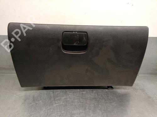 Used Glove box HYUNDAI H-1 / STAREX Bus (A1) 2.5 CRDi (140 hp) 22721524