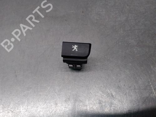Used Switch PEUGEOT 5008 (0U_, 0E_) 1.6 HDi (110 hp) 15209785