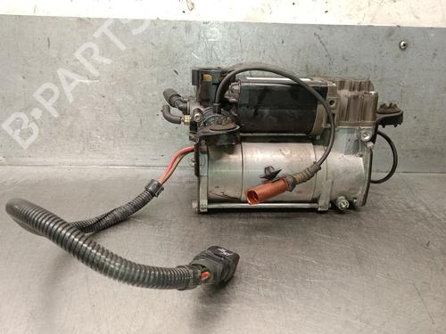 Used Suspension compressor AUDI A8 D3 (4E2, 4E8) 3.0 TDI quattro (233 hp) 32228535