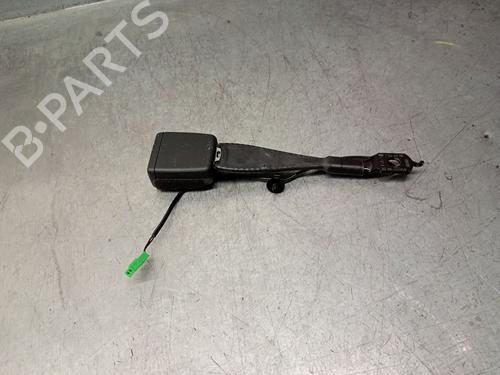 Used Seat buckle VW TOURAN (5T1) 1.4 TSI (150 hp) 30762000