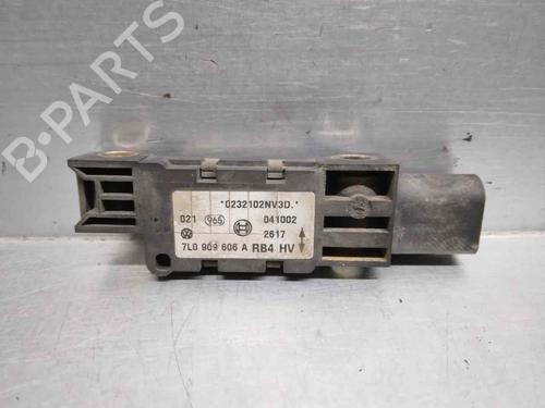 Used Electronic module VW TOUAREG (7LA, 7L6, 7L7) 5.0 V10 TDI (313 hp) 20266712