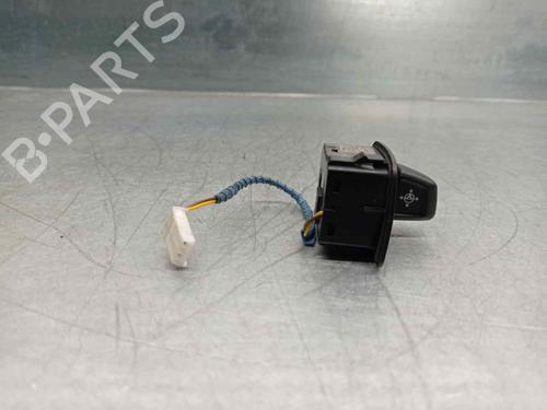 Used Steering wheel controls BMW 5 (G30, F90) 520 d Mild-Hybrid xDrive (190 hp) 11938741