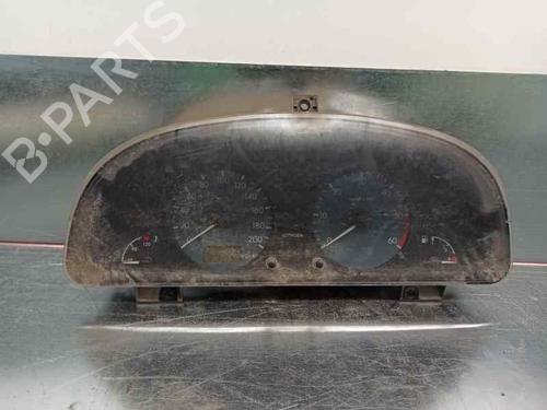 Used Instrument cluster CITROËN XSARA (N1) 1.9 D (70 hp) 5650802