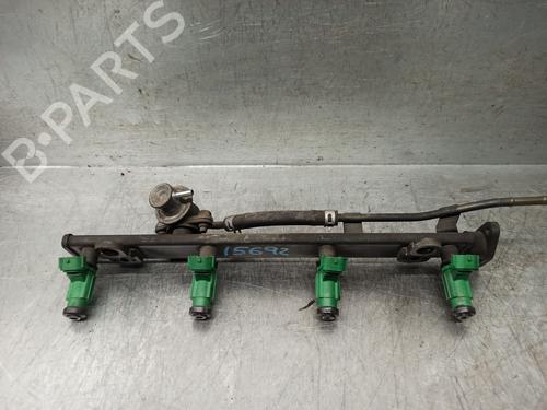 Used Injection rail Injection rail 11195940 11195940