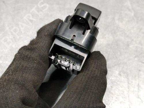 Right front window switch MAZDA 5 (CR) 1.8 (CR19) | BP37270667I26 - Image 3