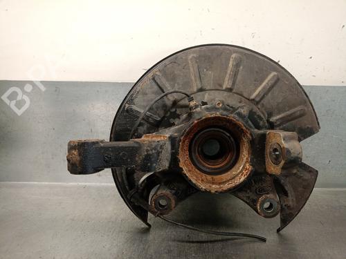 Used Right front steering knuckle LAND ROVER FREELANDER I (L314) 2.0 Td4 4x4 (112 hp) 25287074