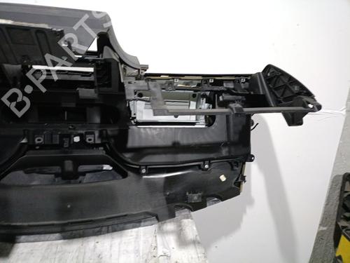 Dashboard VW TOURAN (1T3) 1.6 TDI | BP31880547C46