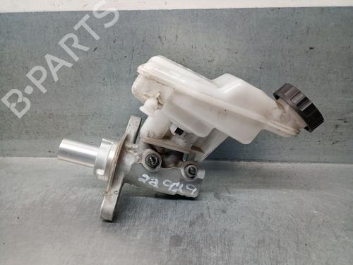 Used Brake master cylinder PEUGEOT 3008 II SUV (MC_, MR_, MJ_, M4_) 1.6 BlueHDi 120 (120 hp) 28378516