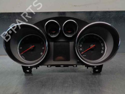 Used Instrument cluster OPEL ASTRA J Saloon [2012-2025]  12188242