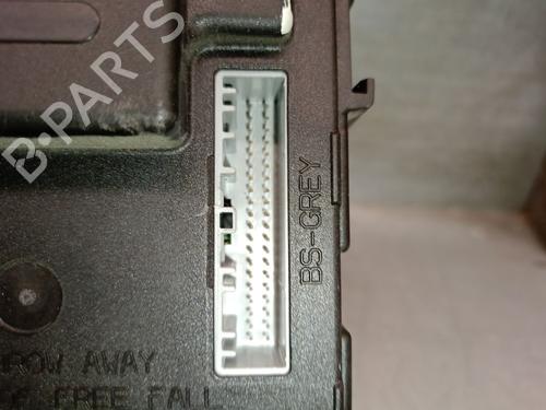 Fuse box RENAULT KOLEOS I (HY_) 2.0 dCi (HY0K) | BP31966554E1  - Image 6