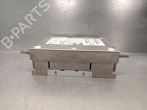 Used Radio MERCEDES-BENZ G-CLASS (W463) G 500 (463.260, 463.261) (422 hp) 27368045