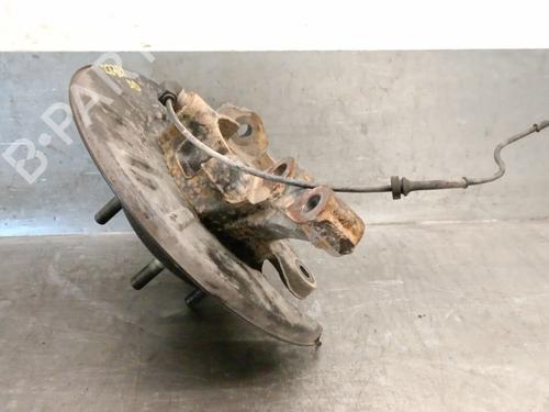 Right front steering knuckle LAND ROVER FREELANDER I (L314) 2.0 Td4 4x4 | BP26170111M26 