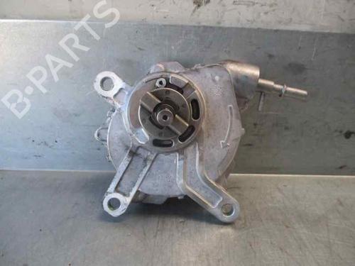 Used Vacuum pump TOYOTA AVENSIS Saloon (_T25_) 2.2 D-4D (ADT251_, ADT251R) (150 hp) 6216830