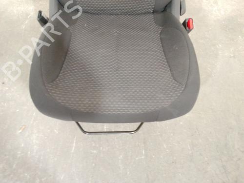 Right front seat CITROËN C4 Picasso I MPV (UD_) 1.6 HDi | BP25847422C16 