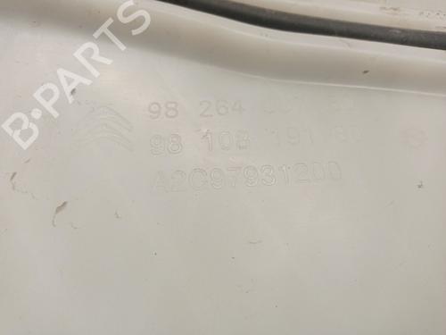Windscreen washer tank PEUGEOT 3008 II SUV (MC_, MR_, MJ_, M4_) 1.2 THP/ PureTech 130 (MRHNSM, MRHNSU, MRHNSJ, MRHNYW,... | BP26587755C113
