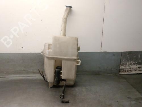 windscreen-washer-tank-toyota-avensis-estate-_t25_-2003-2004-2005-2006-2007-2008-30933775 main image
