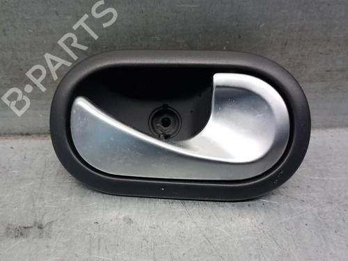 Used Rear right interior door handle RENAULT MODUS / GRAND MODUS (F/JP0_) 1.2 (JP0C, JP0K, FP0C, FP0K, FP0P, JP0P, JP0T) (75 hp) 30518422