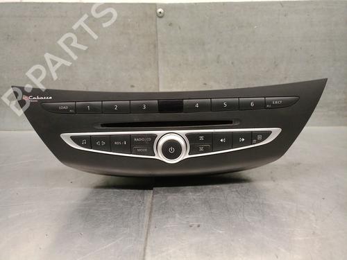 Used Radio Radio 38060782 38060782