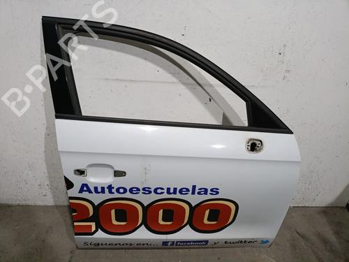 Used Right front door AUDI A1 Sportback (8XA, 8XF) 1.6 TDI (90 hp) 31707211