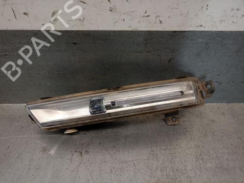 Used Left front fog light Left front fog light 37016190 37016190