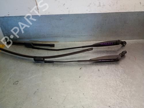 Front windshield wiper arm FIAT 500 (312_) 1.3 D Multijet (312AXB1A) | BP27310530C143 
