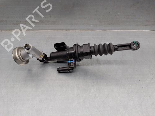 Used Clutch slave cylinder HYUNDAI i30 (PDE, PD, PDEN) 2.0 N (280 hp) 17523318