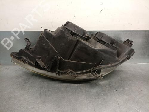 Right headlight PEUGEOT 307 (3A/C) 2.0 HDi 90 | BP21582346C29 