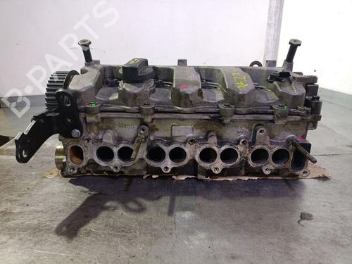 Used Cylinder head KIA SPORTAGE II (JE_, KM_) 2.0 CRDi (140 hp) 27983215