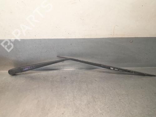 Used Rear windshield wiper arm Rear windshield wiper arm 36889534 36889534