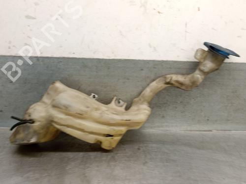 Used Windscreen washer tank VW NEW BEETLE (9C1, 1C1) [1998-2012]  28198120
