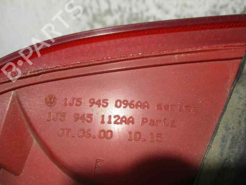 Right taillight VW BORA I (1J2) 1.6 | BP6113930C35 