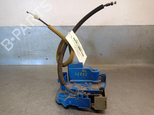 rear-right-lock-fiat-500l-351_-352_-2012-34343326 main image